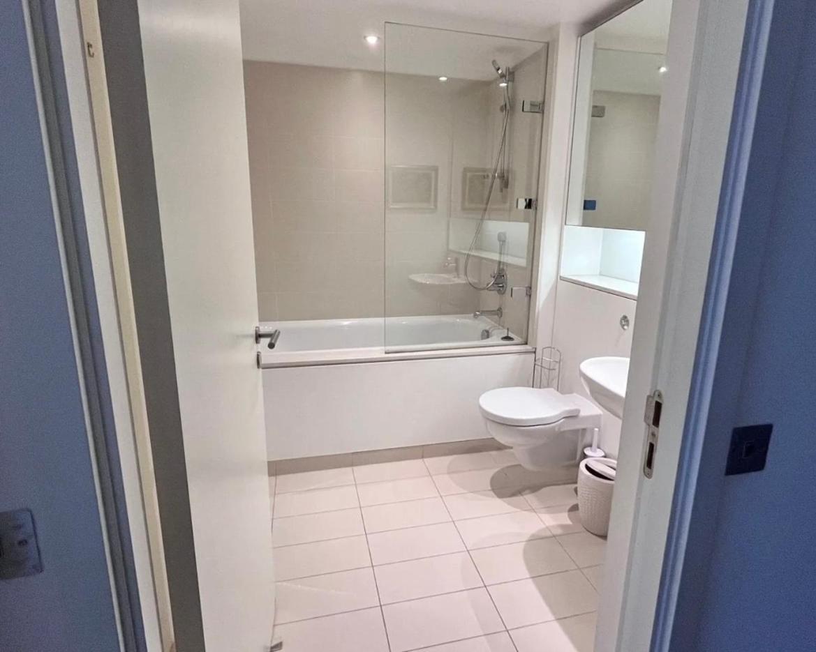 Apartment Large Modern 3br In Quartermile Edinburgh